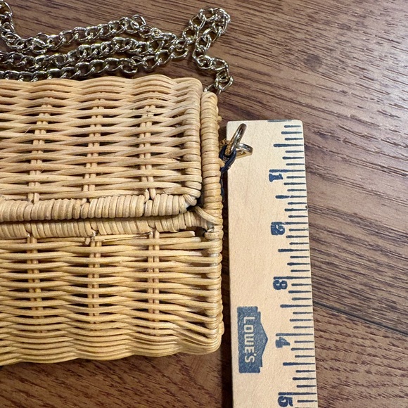 Talbots Wicker Rattan Crossbody Clutch - Gold Chain - Polka Dot lining - Navy - Picture 12 of 12